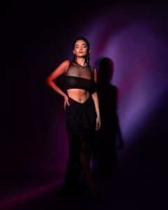 Anushka Sen Statement Glam Embellished Jacket and Fishnet Crop Top (13)