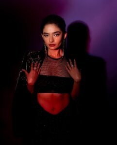 Anushka Sen Statement Glam Embellished Jacket and Fishnet Crop Top (16)