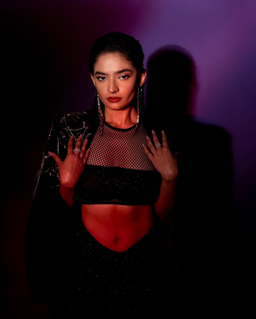 Anushka Sen Statement Glam Embellished Jacket and Fishnet Crop Top (16)