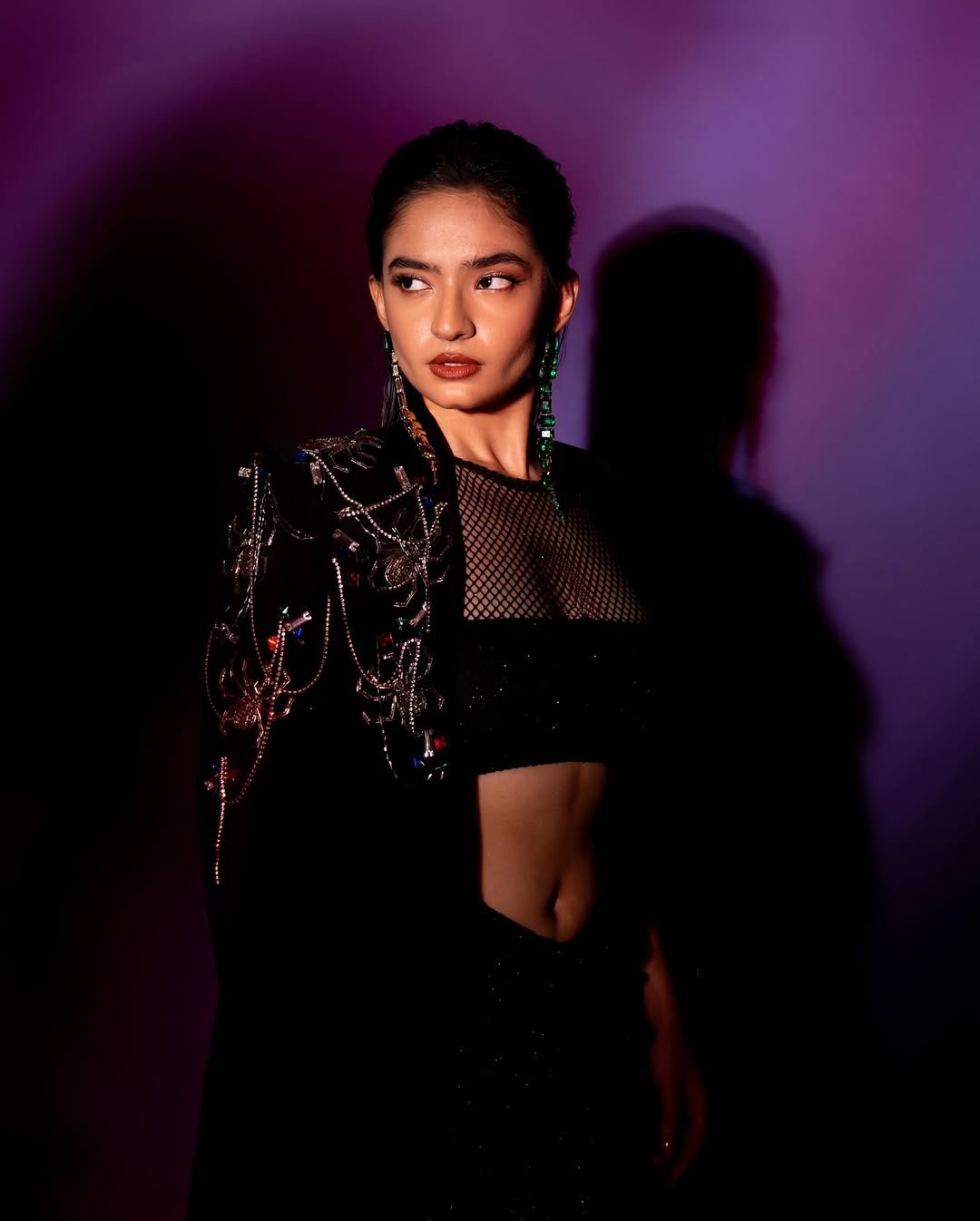 Anushka Sen Statement Glam Embellished Jacket and Fishnet Crop Top (26)