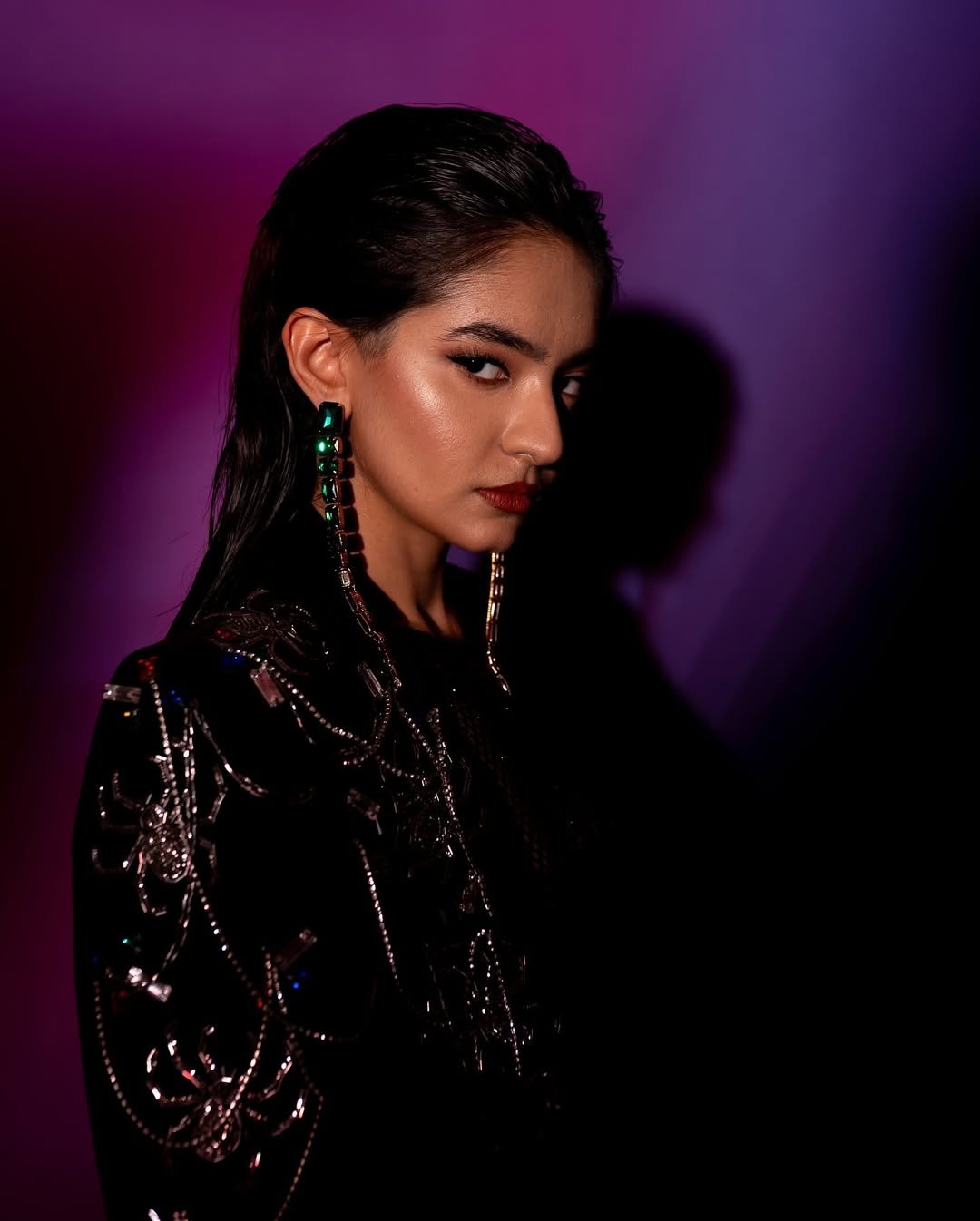 Anushka Sen Statement Glam Embellished Jacket and Fishnet Crop Top (28)