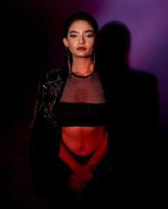 Anushka Sen Statement Glam Embellished Jacket and Fishnet Crop Top (3)