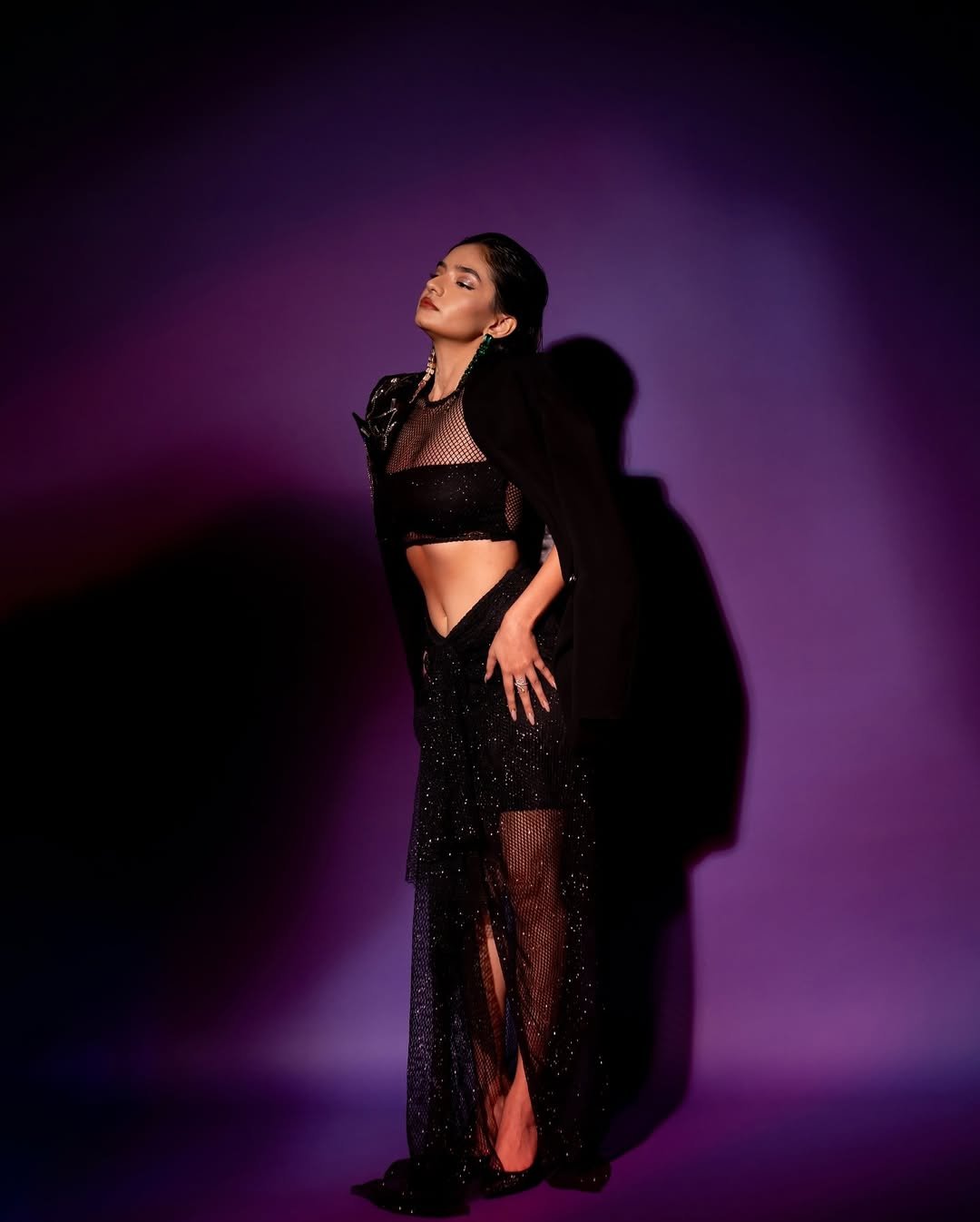 Anushka Sen Statement Glam Embellished Jacket and Fishnet Crop Top (32)