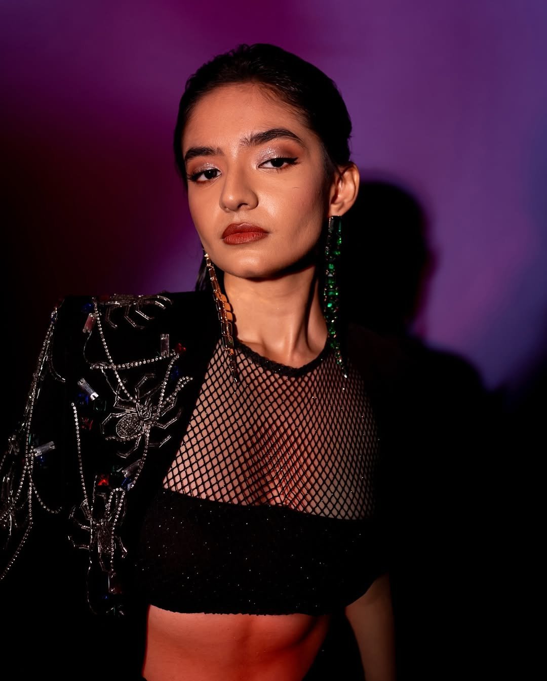 Anushka Sen Statement Glam Embellished Jacket and Fishnet Crop Top (7)