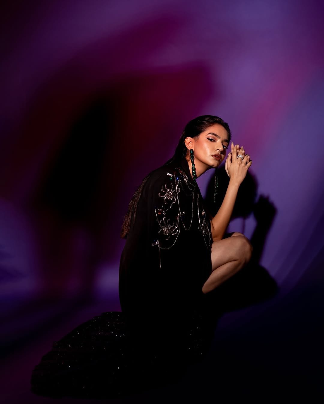 Anushka Sen Statement Glam Embellished Jacket and Fishnet Crop Top (9)