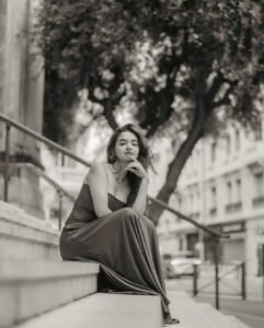 Anushka Sen Striking Red Strapless Dress – Rooftop Night Glam (44)