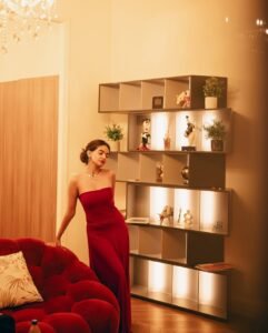 Anushka Sen Striking Red Strapless Dress – Rooftop Night Glam (64)