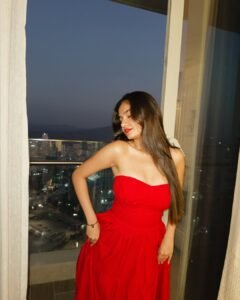 Anushka Sen Striking Red Strapless Dress – Rooftop Night Glam (73)