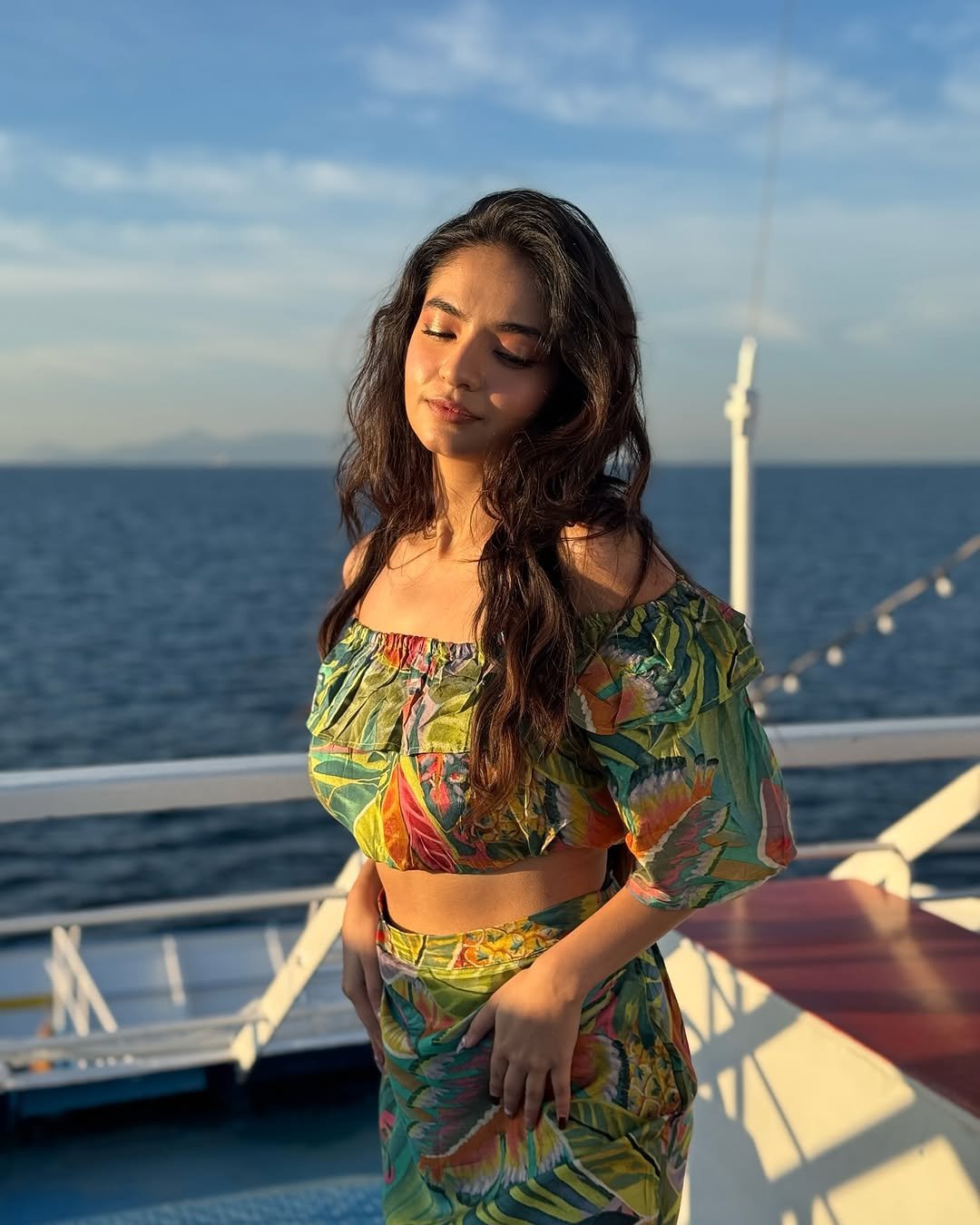 Anushka Sen Vibrant Tropical Co-Ord Set Seaside Travel Shoot (12)
