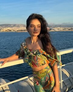Anushka Sen Vibrant Tropical Co-Ord Set Seaside Travel Shoot (7)