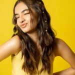 Anushka Sen Vibrant Yellow Dress & Hairstyle Photoshoot (3)