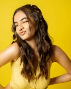 Anushka Sen Vibrant Yellow Dress & Hairstyle Photoshoot (3)