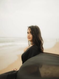 Deepthi Sunaina Beautiful in Black Saree (19)