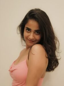 Deepthi Sunaina Casual in Pink Crop Top and Jeans (6)