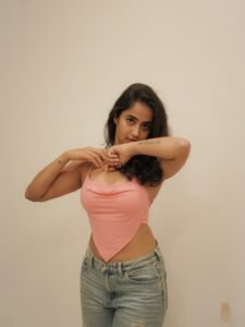Deepthi Sunaina Casual in Pink Crop Top and Jeans (7)