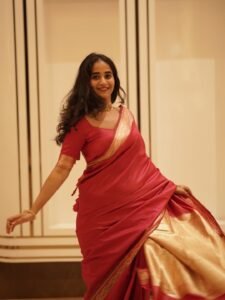 Deepthi Sunaina Elegant Pink Saree Indoor Photoshoot (4)