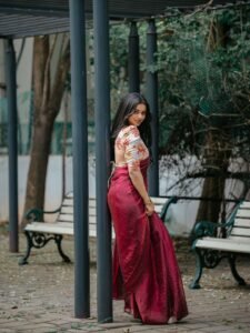 Delna Davis Elegant Maroon Saree Outdoor Photoshoot (1)