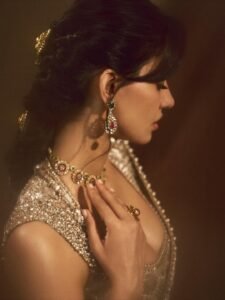 Disha Patani gold saree bridal glam 2025 photo