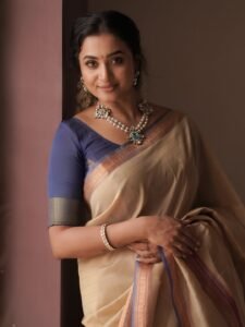 Janani Ashok Kumar in Traditional Beige Silk Saree with Statement Jewelry (9)