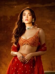 Medha Shankar Gorgeous in Orange Embroidered Lehenga (1)