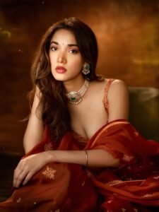 Medha Shankar Gorgeous in Orange Embroidered Lehenga (3)