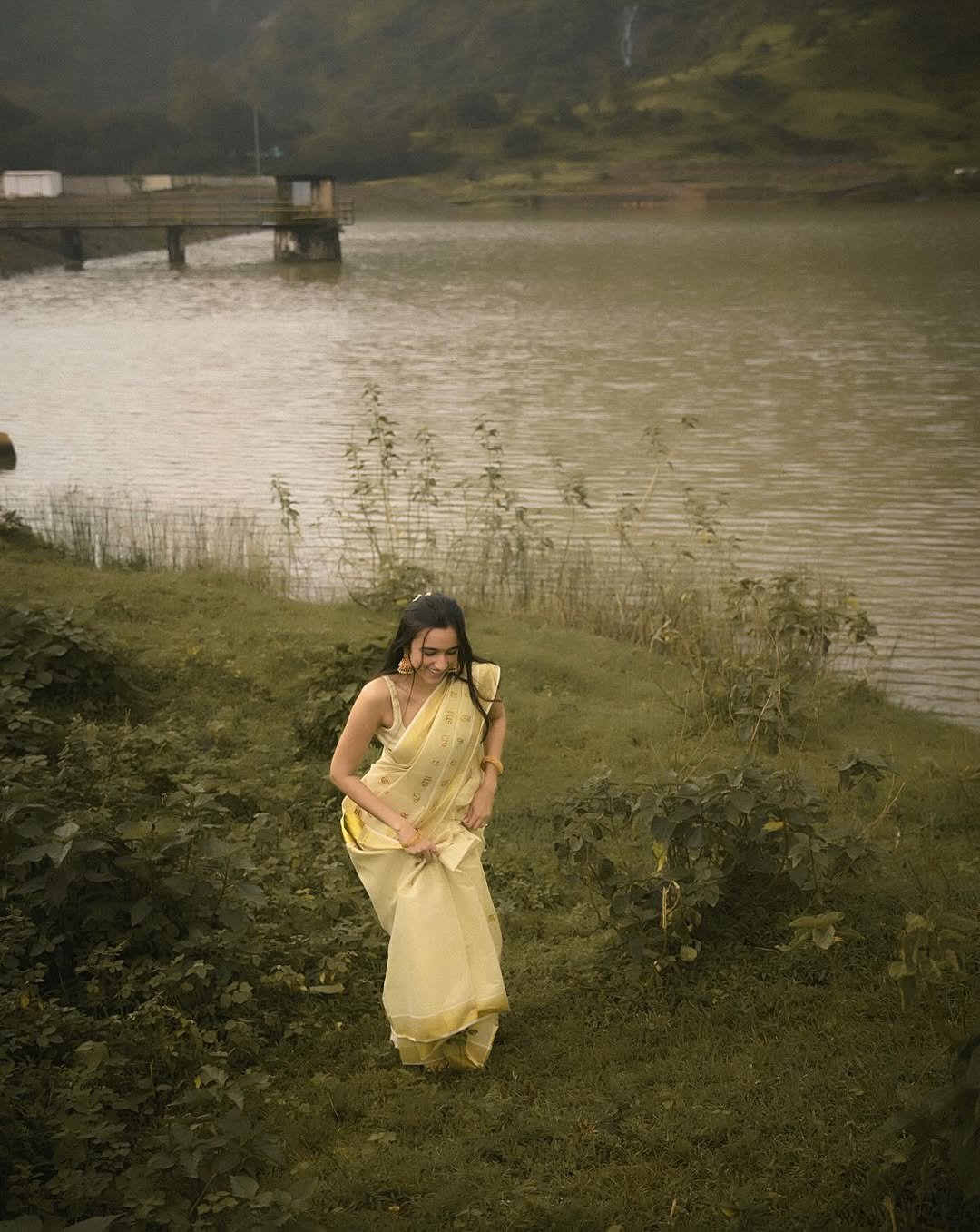 Nuveksha Charms in Traditional Off White Kerala Saree Photos (8)