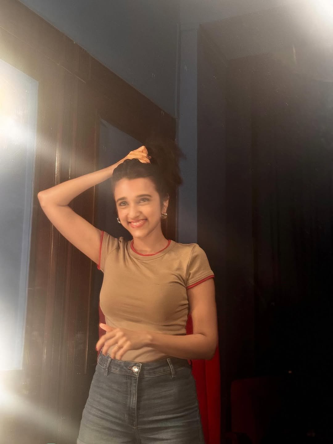 Nuveksha Looks Cute in Casual Beige Top and Denim Shorts Photos (5)