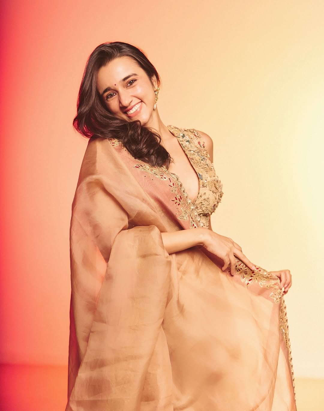 Nuveksha Radiates in Floral Embroidered Lehenga Photos (6)