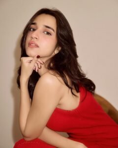 Nuveksha Sizzles in Red Bodycon Dress Photos (14)