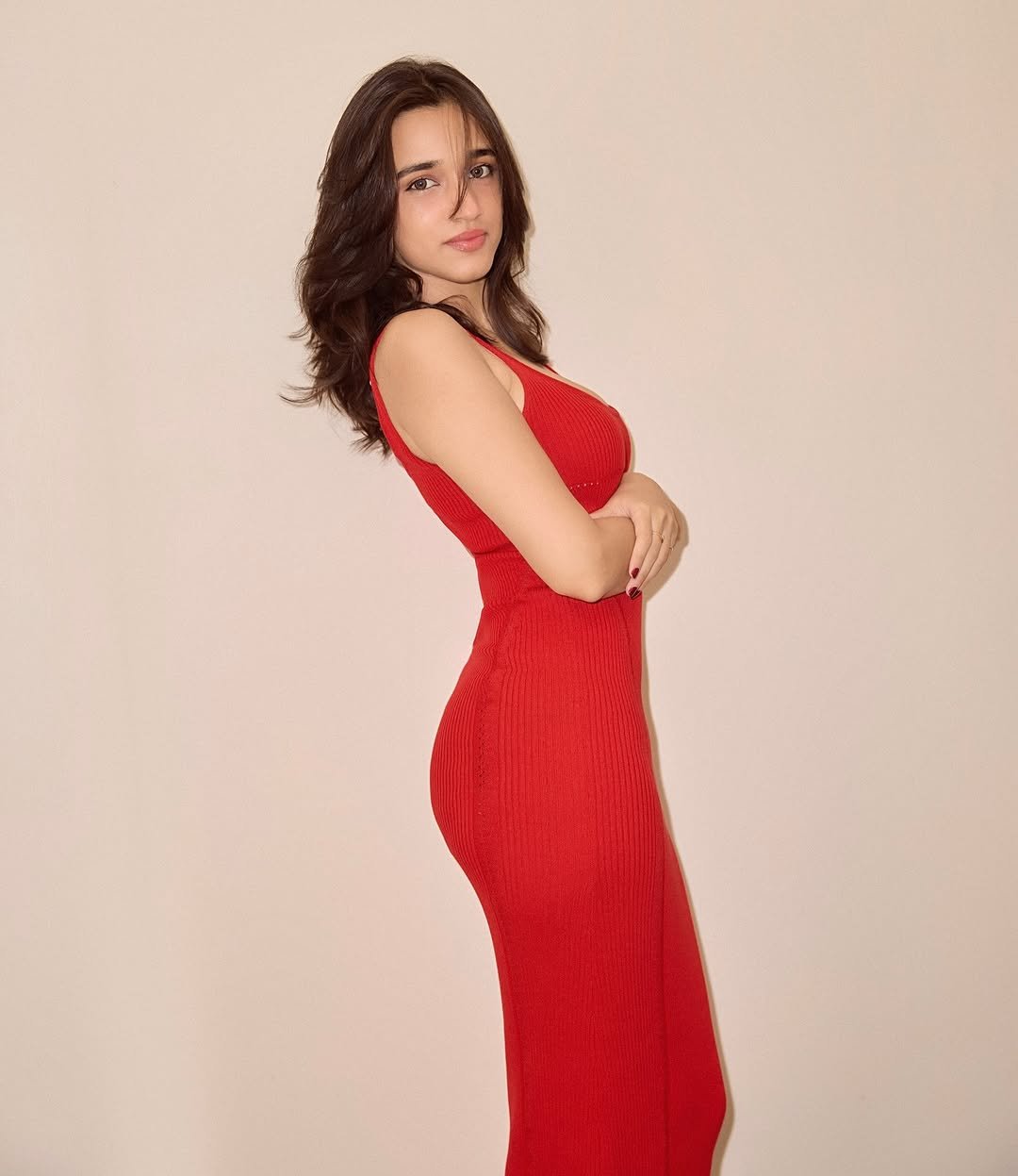 Nuveksha Sizzles in Red Bodycon Dress Photos (20)