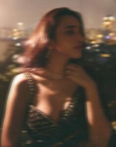 Nuveksha Slays in Black Sequin Saree Photos (23)