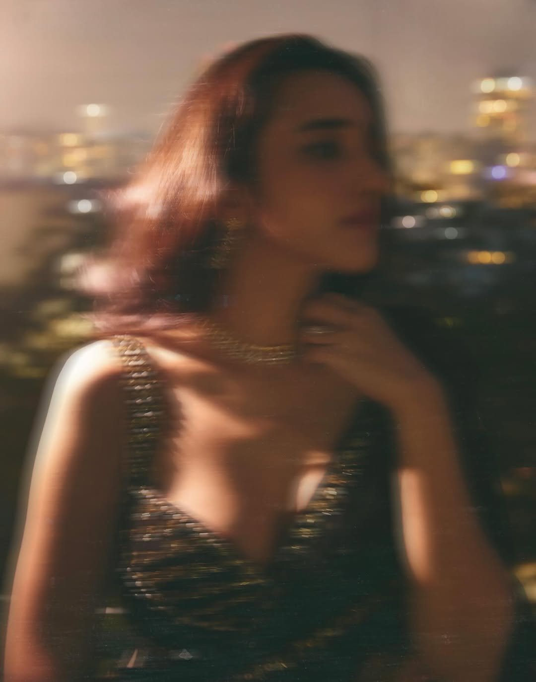 Nuveksha Slays in Black Sequin Saree Photos (23)