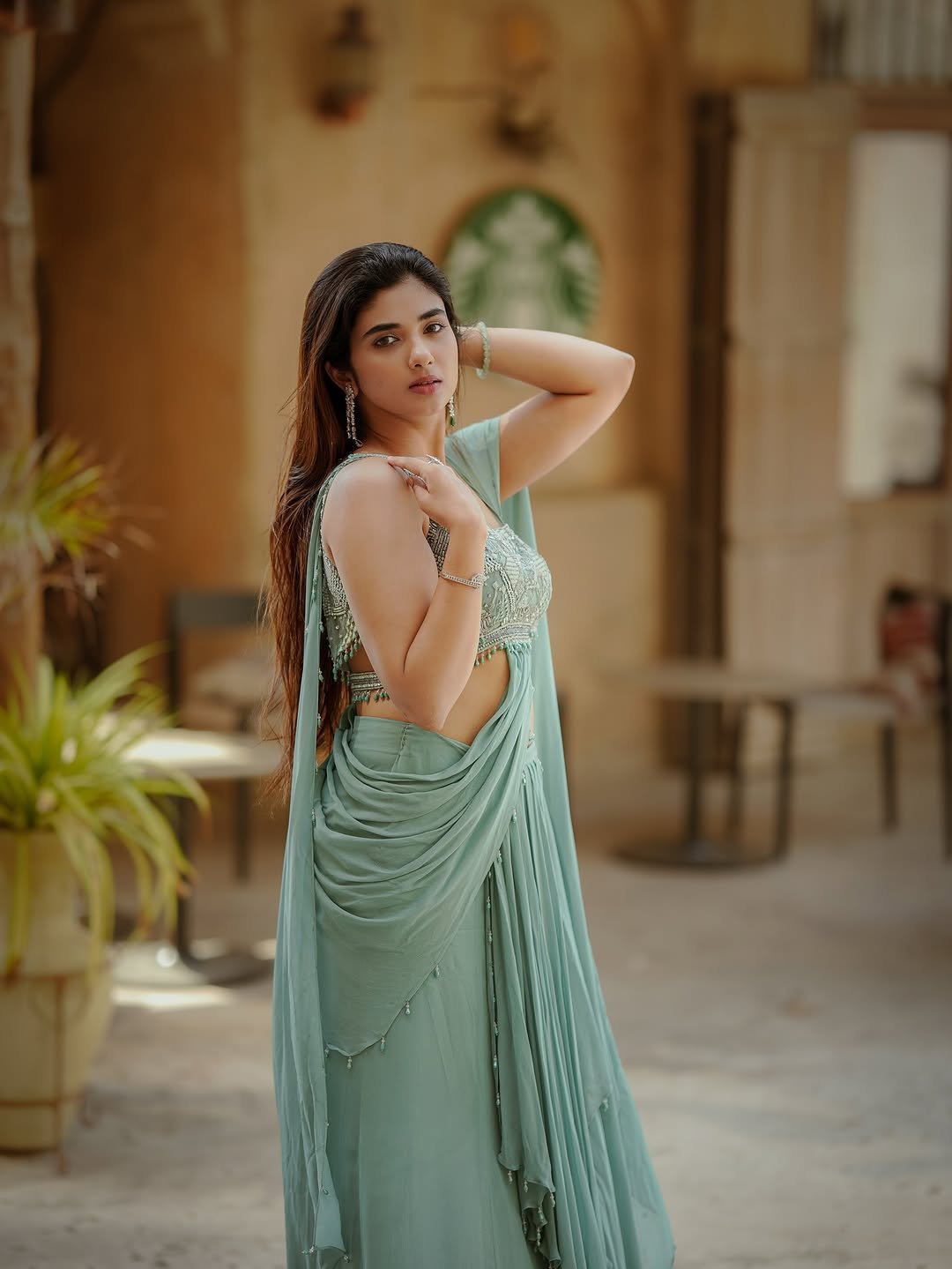 Pragya Nagra Mesmerizes in Mint Green Embellished Saree Photos (4)