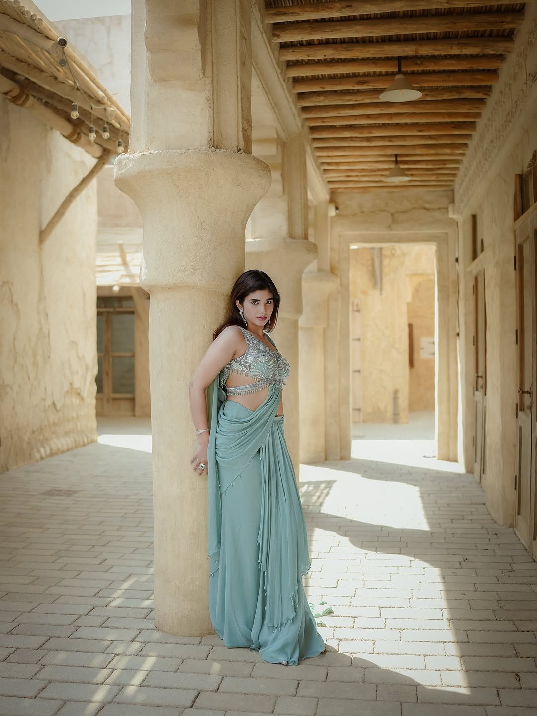 Pragya Nagra Mesmerizes in Mint Green Embellished Saree Photos (8)