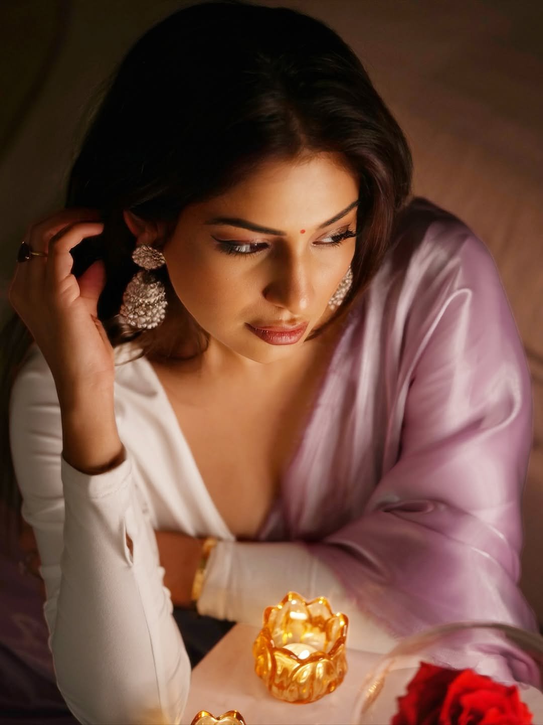 Priya Shukla Sunset Beach Look Elegant Flow Dress Photos (6)