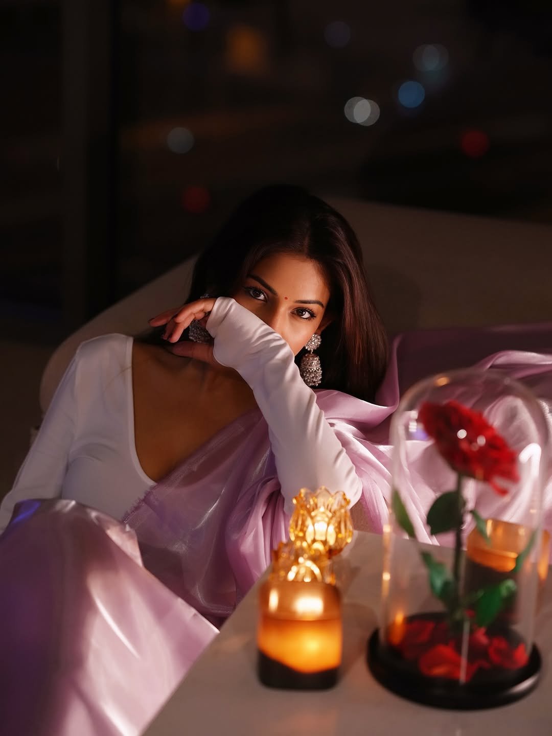 Priya Shukla Sunset Beach Look Elegant Flow Dress Photos (9)