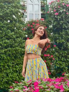 Priya Varrier Cute in Colorful Crop Top and Skirt (2)