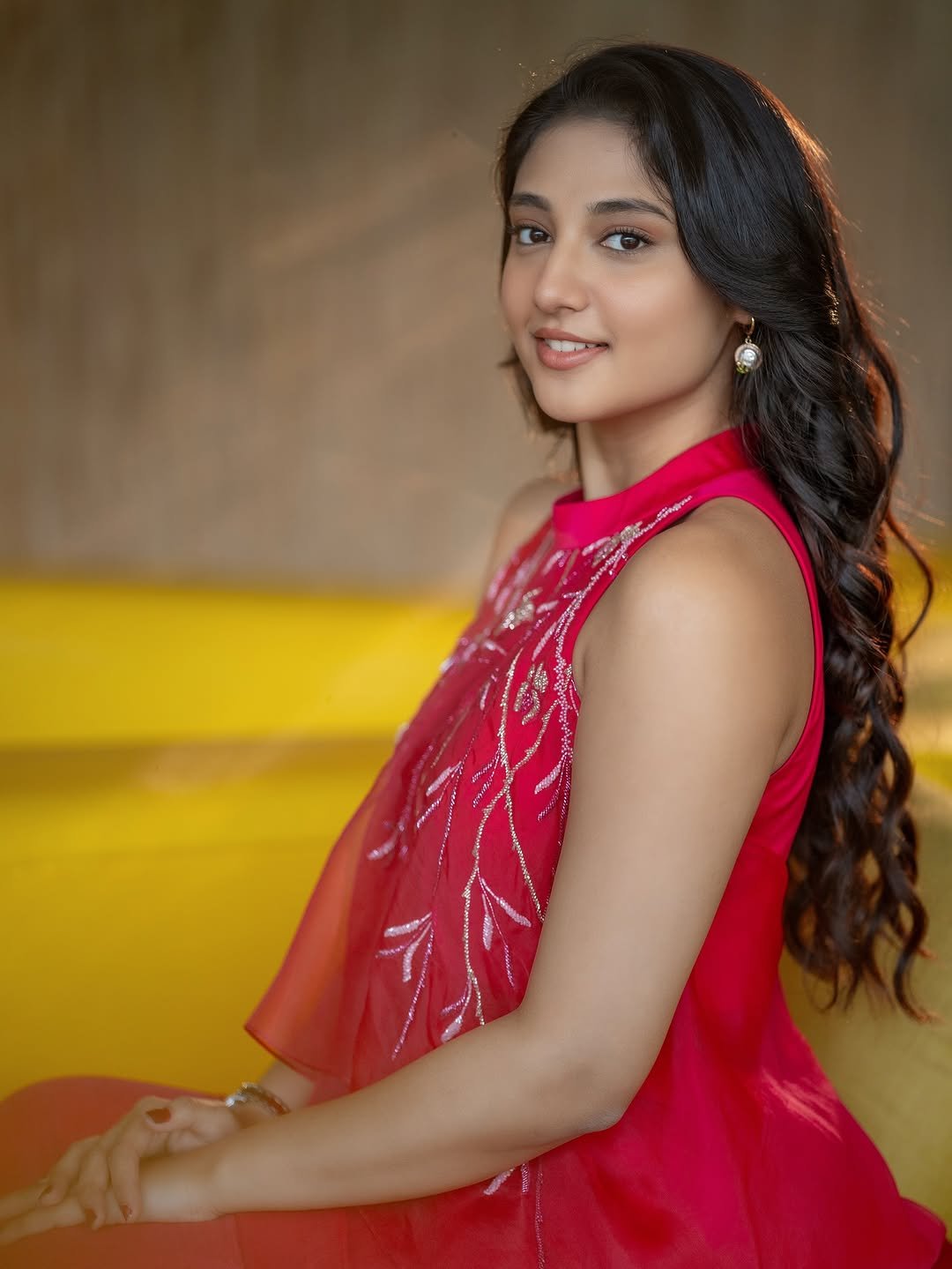 Ritika Nayak Glows in Pink Embroidered Sleeveless Dress Photos (3)