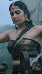 Rukmini Vasanth Glamorous in Maroon Saree and Gold Jewelry (3)