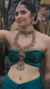 Rukmini Vasanth Glamorous in Maroon Saree and Gold Jewelry (7)