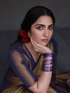 Rukmini Vasanth Traditional Look in Purple Silk Saree (1)