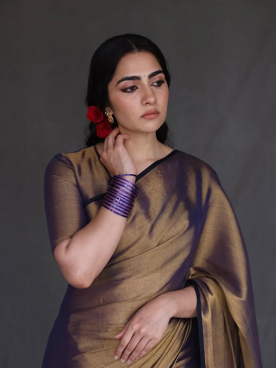 Rukmini Vasanth Traditional Look in Purple Silk Saree (2)