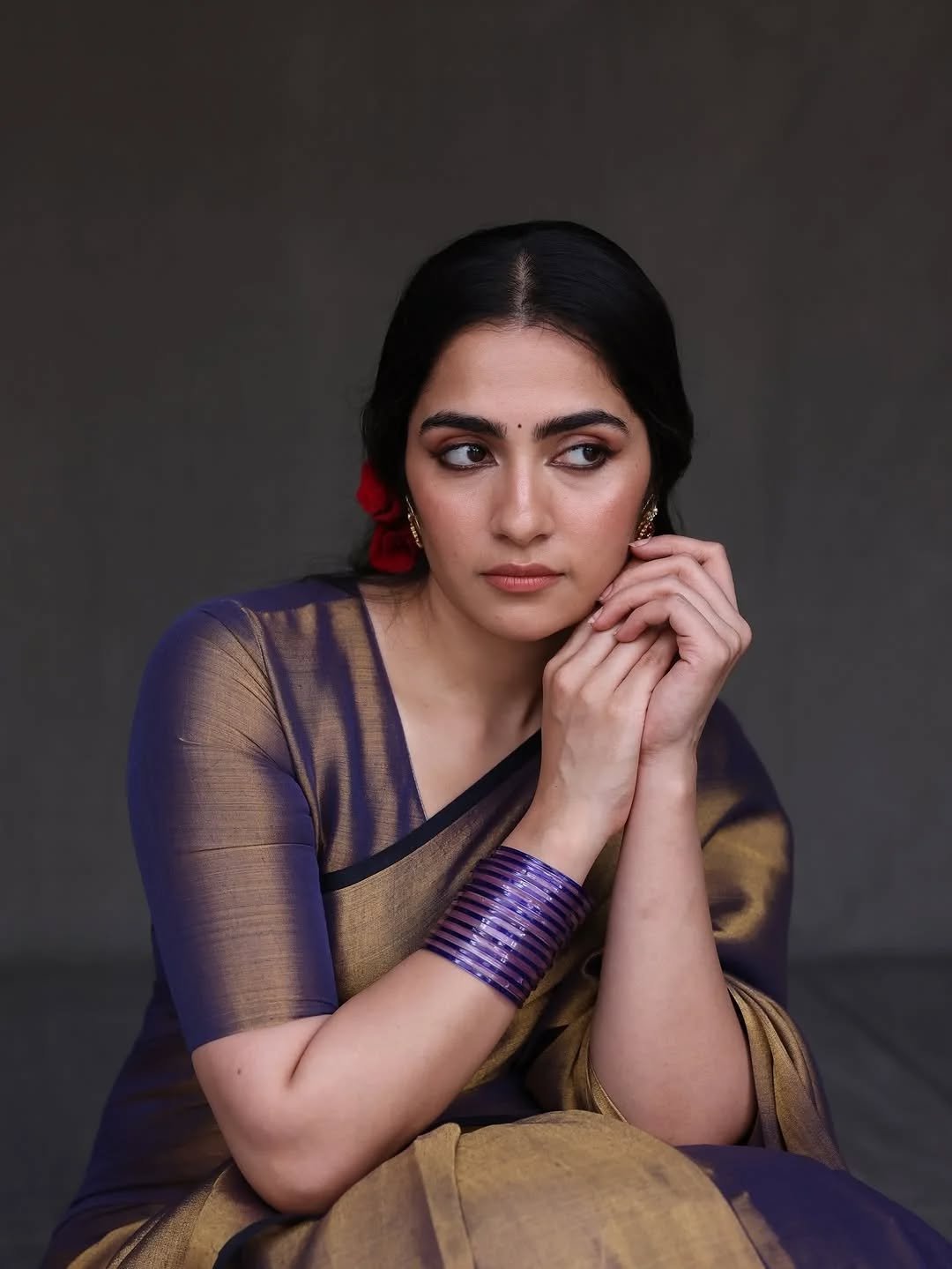 Rukmini Vasanth Traditional Look in Purple Silk Saree (9)