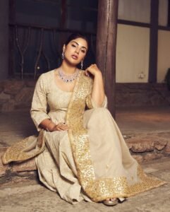 Samyuktha Regal Gold Gown Evening Indoor Shoot (1)