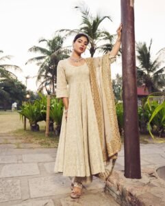 Samyuktha Regal Gold Gown Evening Indoor Shoot (7)