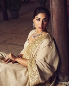 Samyuktha Regal Gold Gown Evening Indoor Shoot (8)