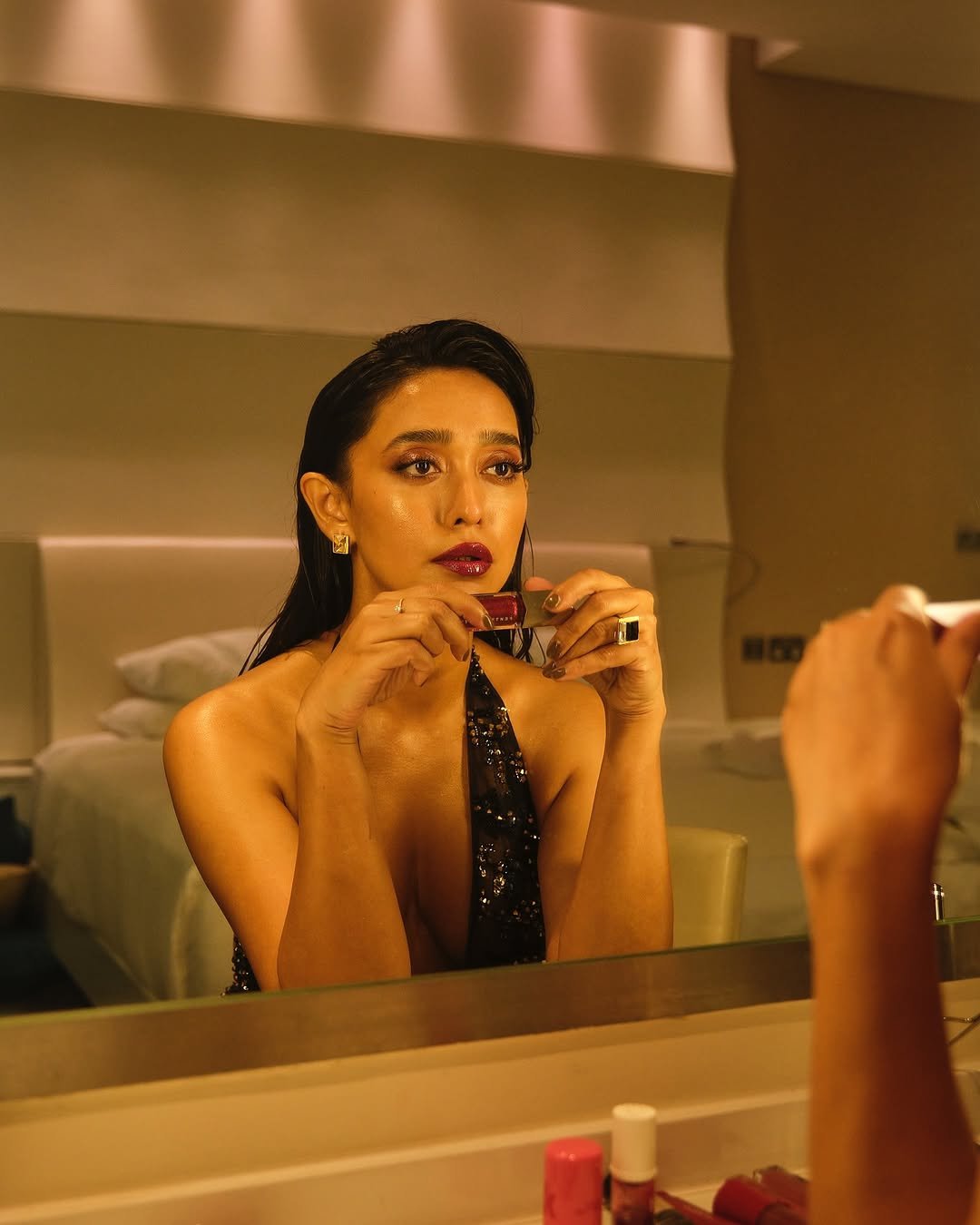 Sayani Gupta Bold in Black Sequin Plunge Dress (20)