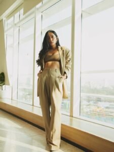 Sayani Gupta Ethereal in White Floral Gown (14)