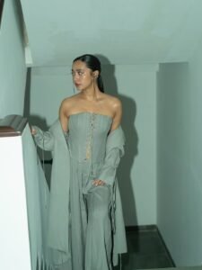 Sayani Gupta Stylish in Grey Corset Pantsuit (1)