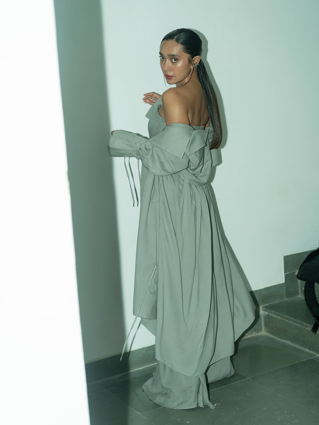 Sayani Gupta Stylish in Grey Corset Pantsuit (6)